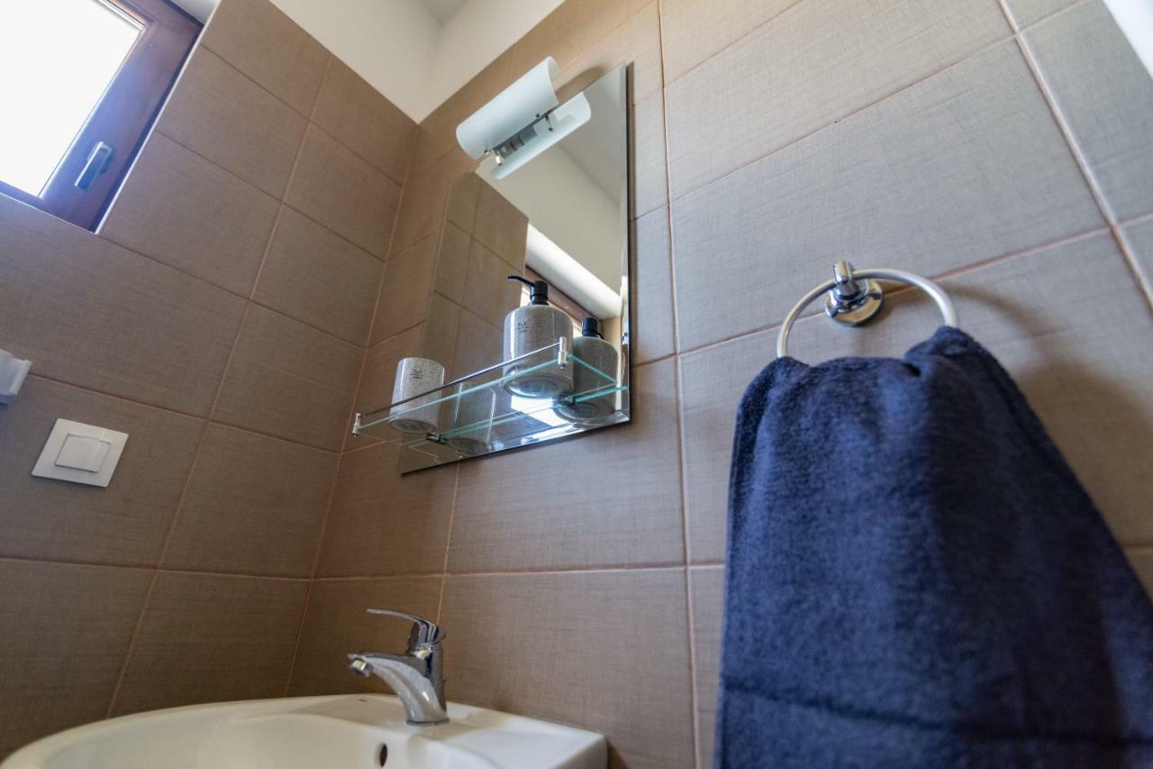 Aparthotel Laura Cluj-Napoca Eksteriør billede